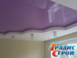 Цветной Глянцевый натяжной потолок 9 м²