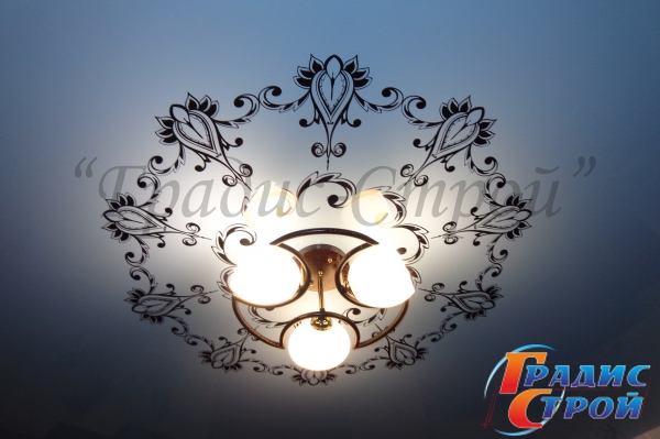 Фото натяжного потолка