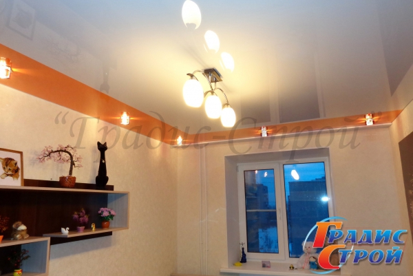 Фото натяжного потолка в Детской комнате