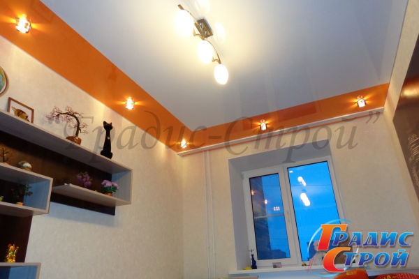 Фото натяжного потолка