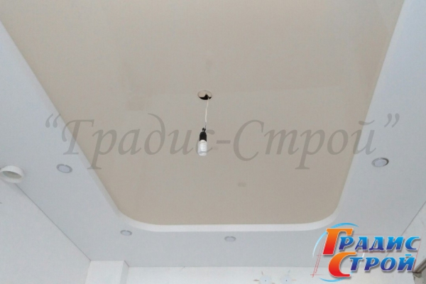 Фото натяжного потолка