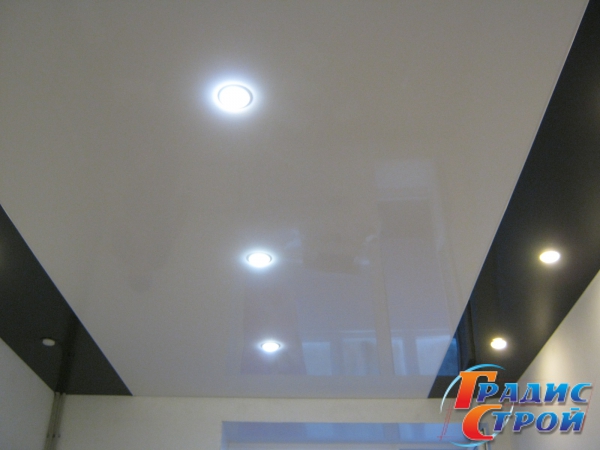 Фото Глянцевых натяжных потолков