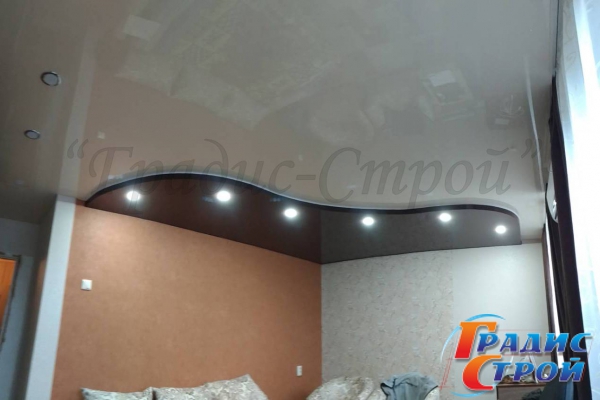 Фото натяжного потолка