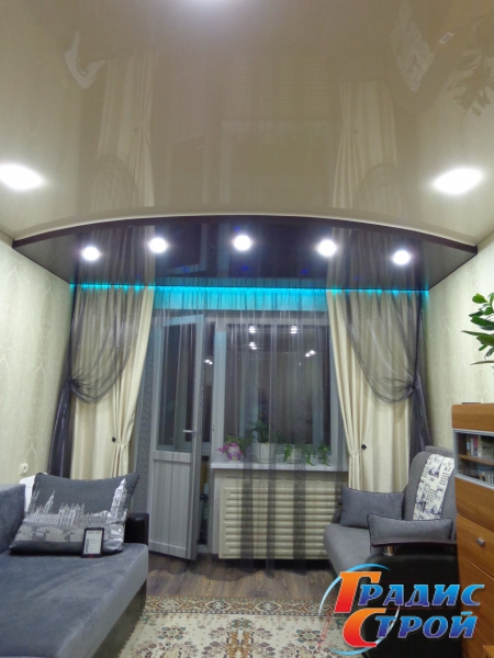 Фото натяжного потолка