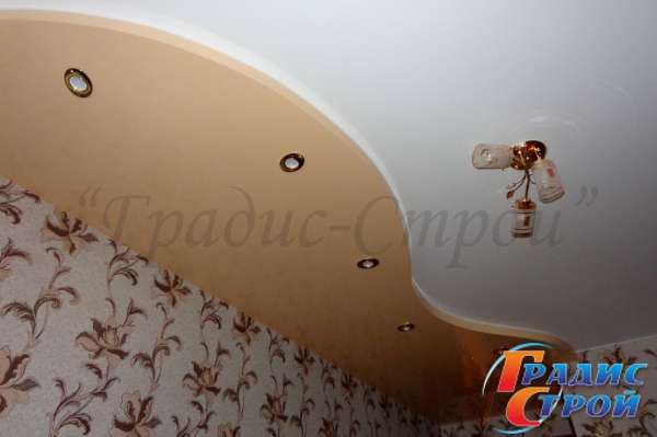 Фото натяжного потолка