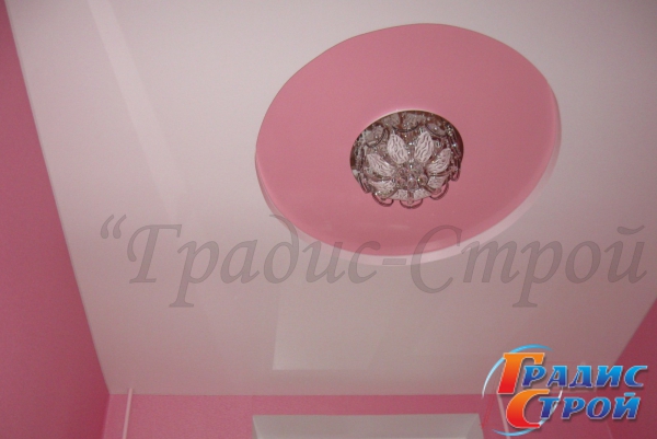 Фото натяжного потолка
