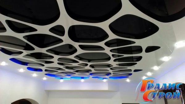 Фото натяжного потолка Apply