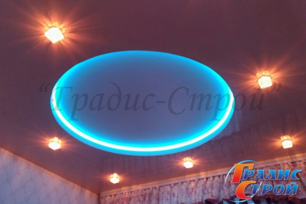 Фото натяжного потолка
