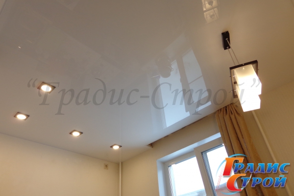 Фото натяжного потолка