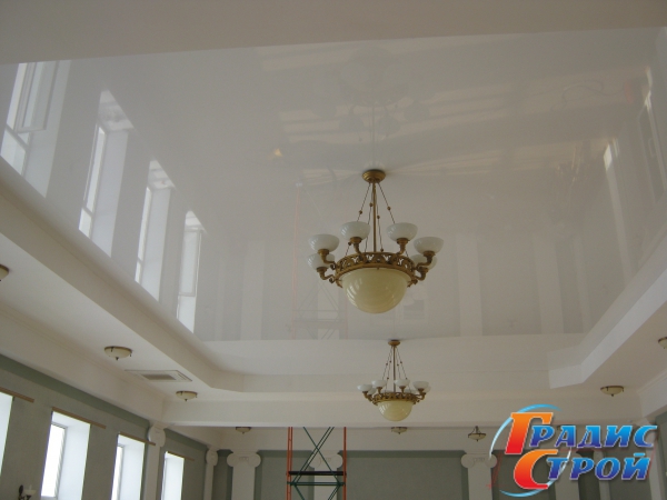Фото Глянцевых натяжных потолков